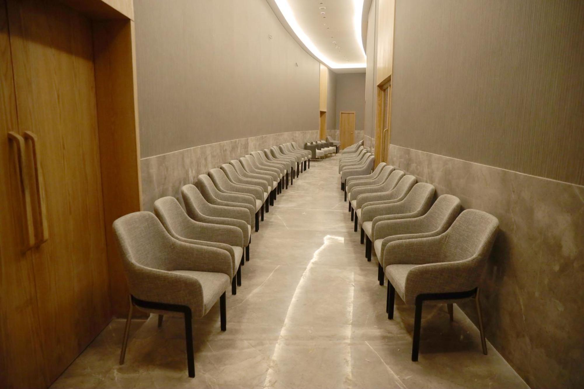 The World Surat Hotel Bagian luar foto